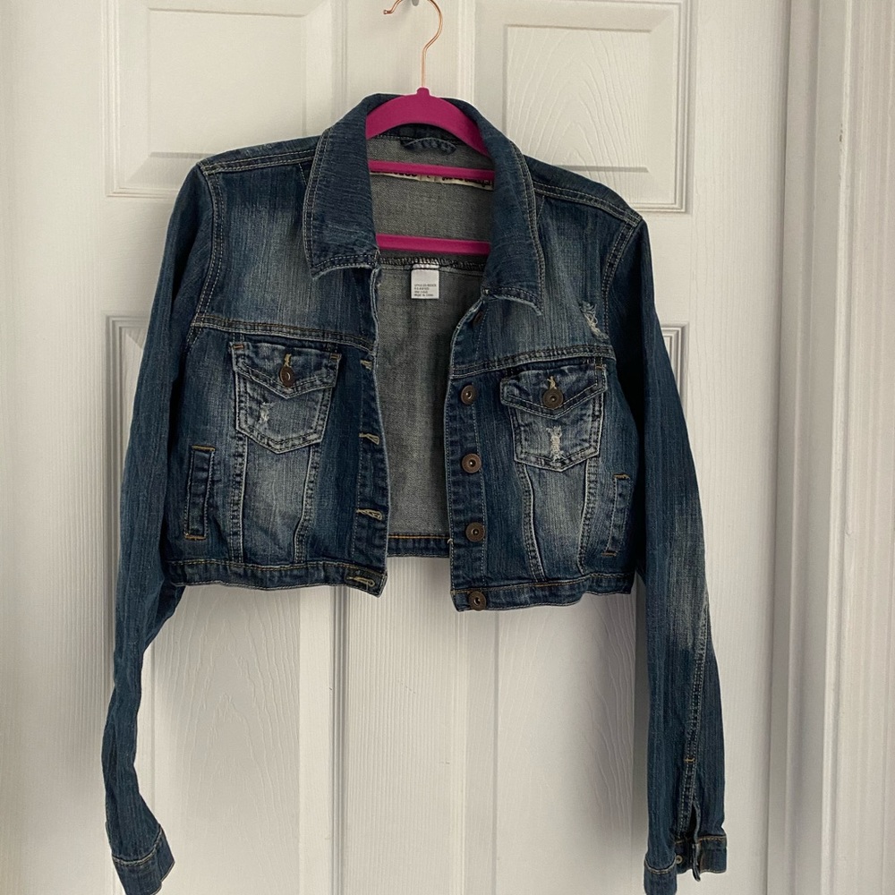 Cropped distressed jean jacket